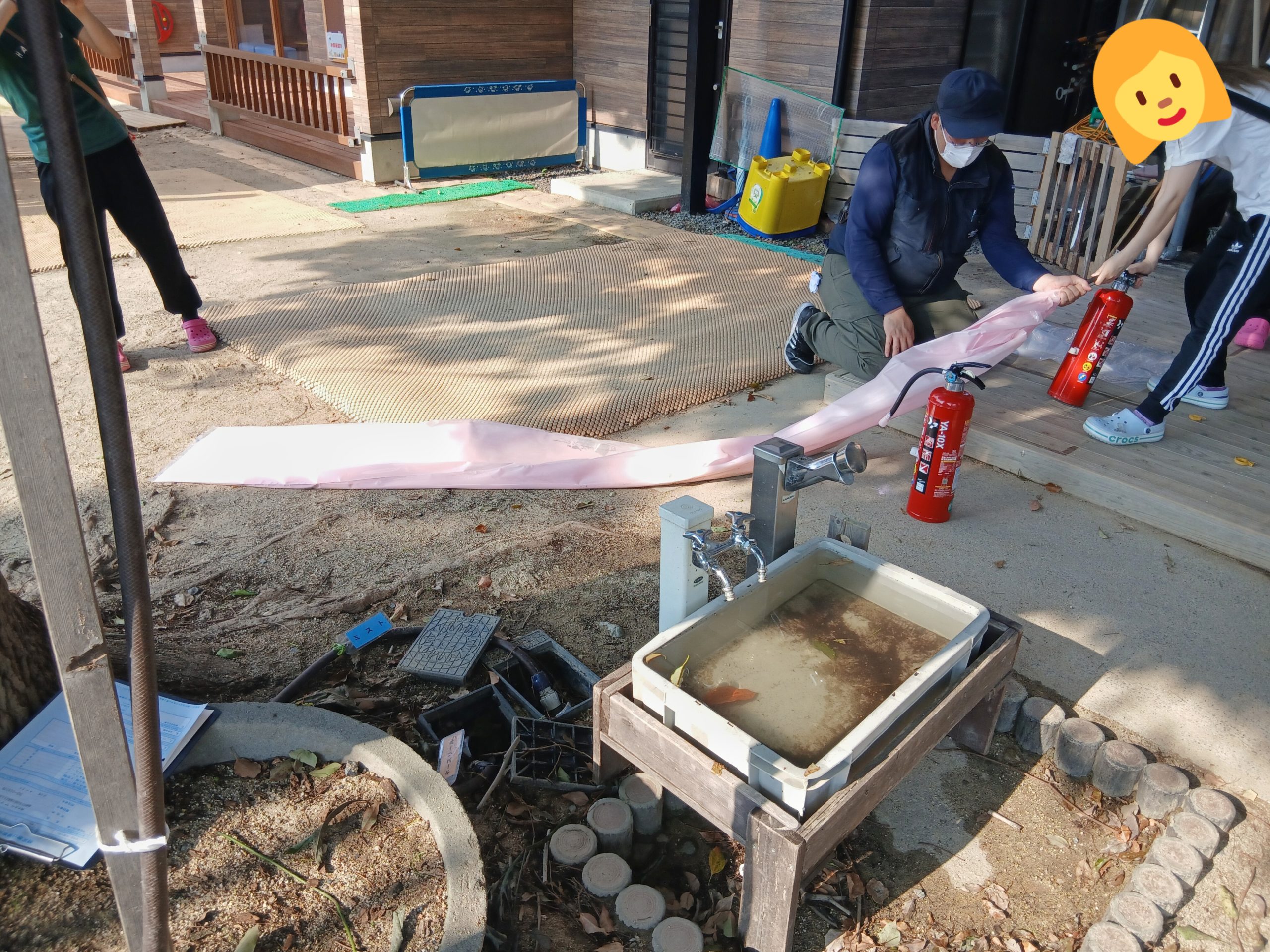 八条幼稚園で消火器訓練を実施しました。 | 消防・防災設備の総合